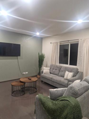 Fully Furnished Modern 3 Bedroom Home