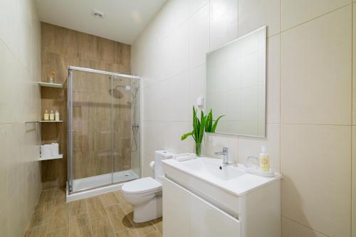 Atlantic Bay - Forest Apartment