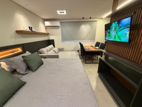 Novo Studio com garagem prox Av das Cataratas