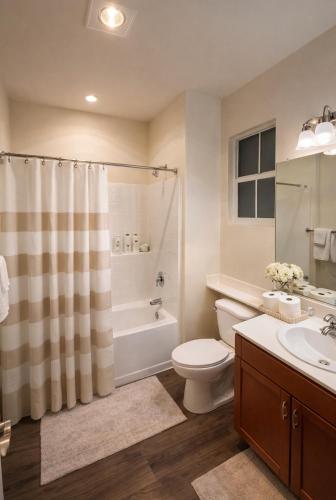 Marina Del Rey 2BR & 1BR Getaway - Gym - Pool - Sauna - Near Marina - Venice Beach photo 51