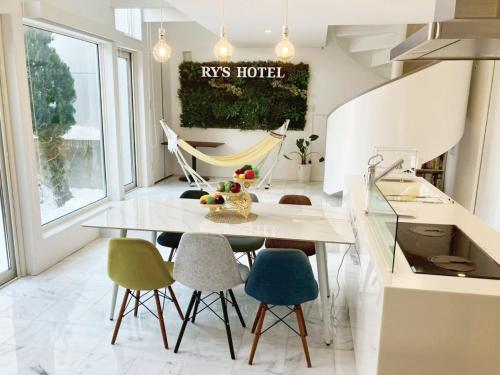 RY'S Hotel 札幌宮の森