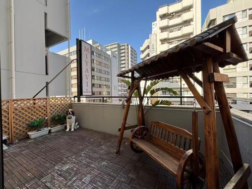 MIYAVI hotel