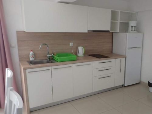 Seaview Apartment for 4 in Starigrad