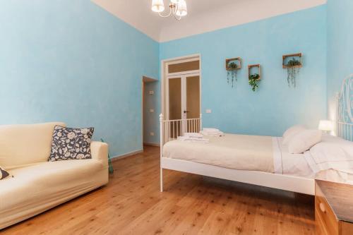 Sunny San Lorenzo Flat Spacious Warm Sleeps 4