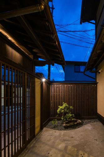 Guesthouse Hana - Roman Villa