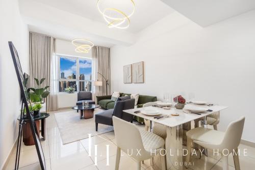 LUX The Armada Suite JLT