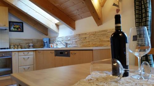 Dapur atau dapur kecil di Chalet alla Cascata