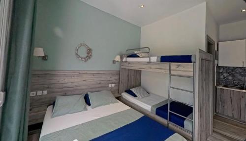 ΑVLI Sarti Studios & Apartments no 3