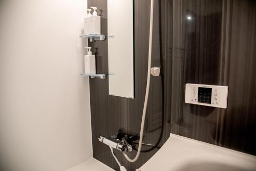 iruka hotel 15 minutes to Shinjuku and Shibuya