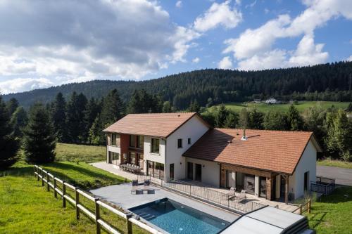 Villa pleine nature - piscine, jacuzzi, sauna