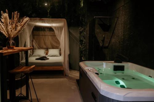 La Jungle de Toulon, Voyage Sensoriel & Spa