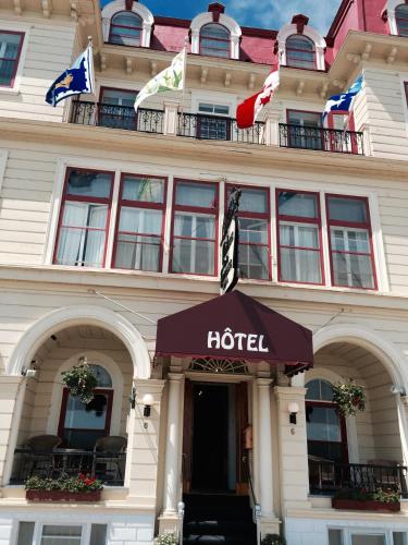 Budova, kde se hotel nachází