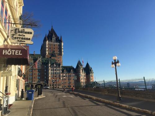 Galeriebild der Unterkunft Hotel Terrasse Dufferin in Québec