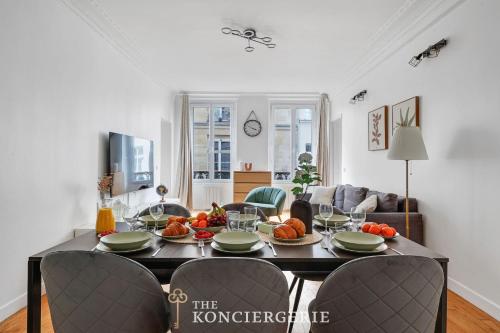Prestige parisien proche de lArc de Triomphe