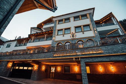 Gallery image of Theresia Suites in Kappl