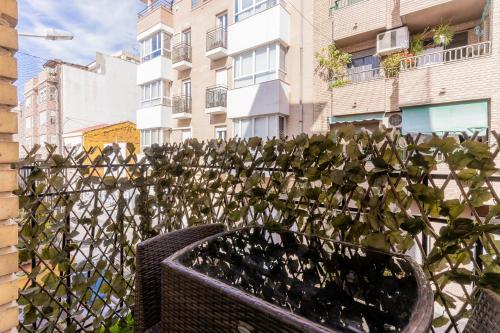 Modern 2BR Apartment with Terrace in Valencia