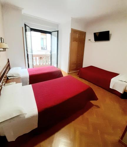 Hostal Biarritz photo 29