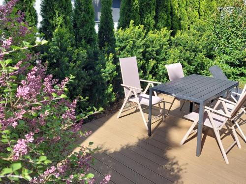 Apartment FeWo & Garten &Grill by Interhome
