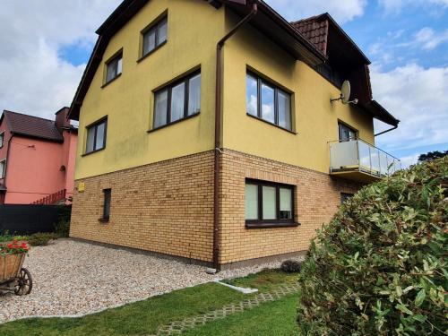 Apartment Appartement in Żarnowska mit Großem Garten by Interhome