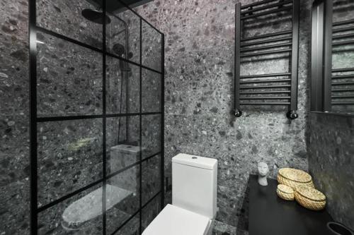 Bany a Wendy's Treehouse