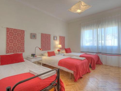 Apartment Wohnung Apolonia7 mit Blick auf das Wasser by Interhome