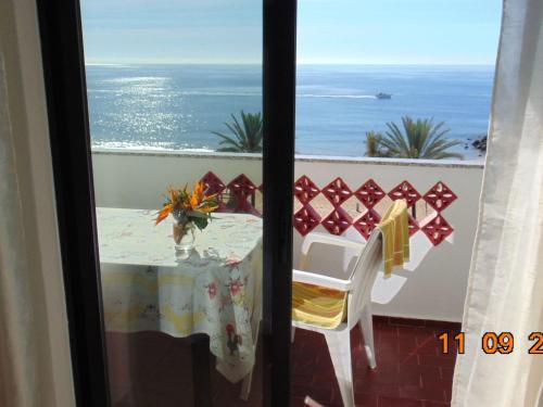 Apartment NASCER-DO-SOL by Interhome