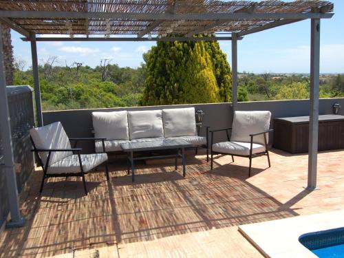 Holiday Home Villa Monte Alegrete by Interhome
