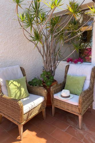 Holiday Home Ideales Familienhaus mit freiem Stadt- und Meerblick by Interhome