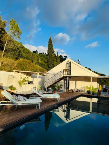 Beautiful home near stunning beaches Arrabida