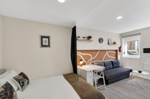 Minimalist Studio in Central Lisbon