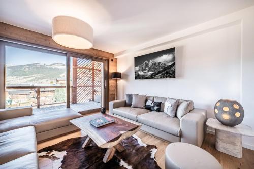 Apartment Gabelac Châtel - by EMERALD STAY