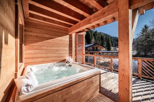 Apartment Gabelac Châtel - by EMERALD STAY