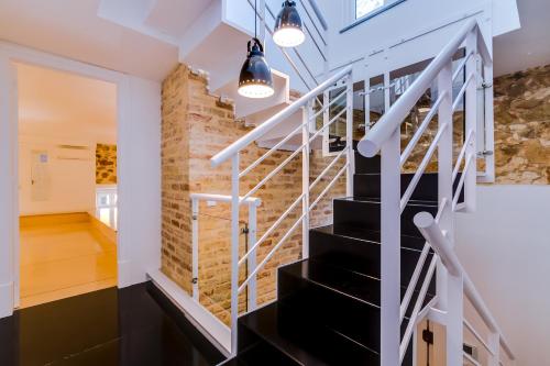 Blife Frankya private house