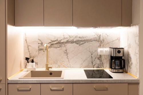 LUMEN Boutique Luxury Suites Ippokratio