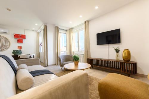 ABR1710B - Amplio piso de Lujo 2 dormitorios, ambos con terraza y 2 baños - Alquiler temporal