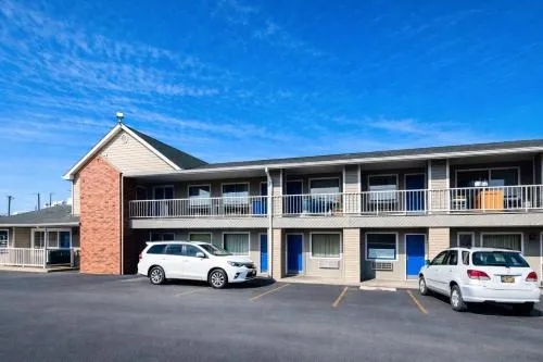 Residential Suites Blue Springs by Hotel O I 70 in East Independence