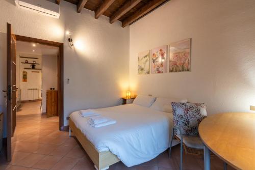 Characteristic 2 double bedroom apartment