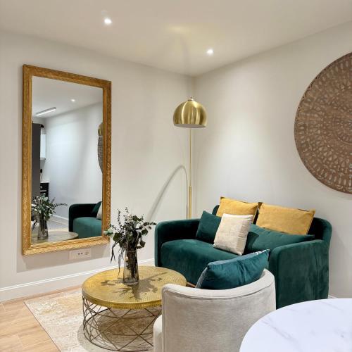 Luxury apartment in downtown Madrid