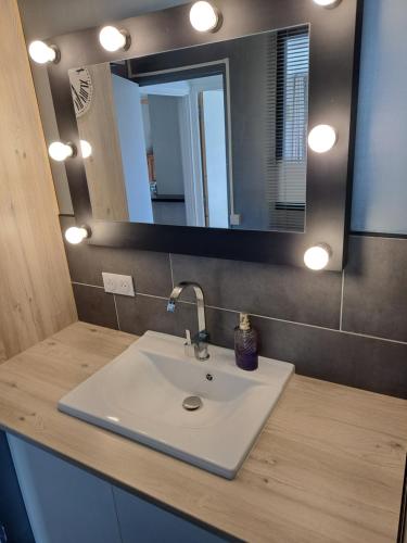 Mare Nustrum, T3 à 350m plage, wifi, piscine, tennis