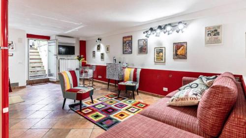 Movie Star Apartment with garden