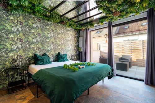 Le Qube Tropical by Prestige Home Living - balnéo 2 places & terrasse - Montdidier