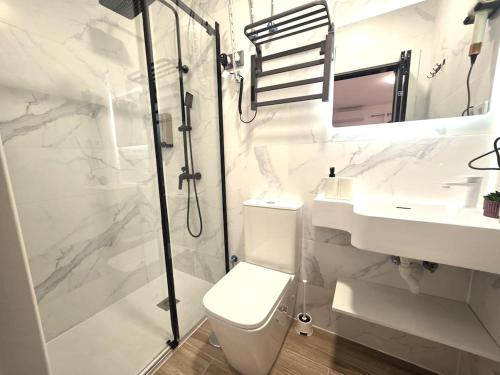201 Cozy Studio Kitchenette & Private Bathroom