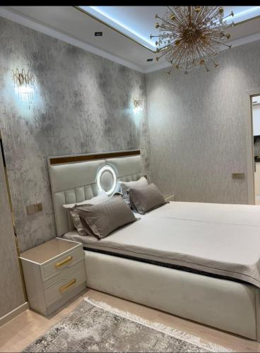 Postel nebo postele na pokoji v ubytování Luxury