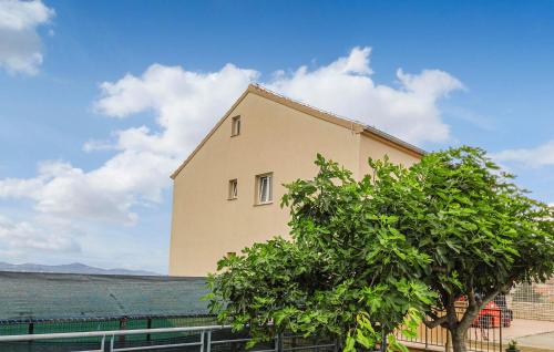 Nice Apartment In Zadar With Wifi