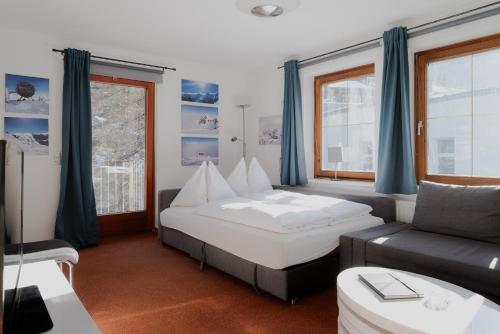 Ski & Hike Apartment Åsa, Bad Gastein Center, Family and Friends