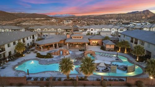an aerial view of a resort with a pool at Zion Adventure townhouse in Hurricane