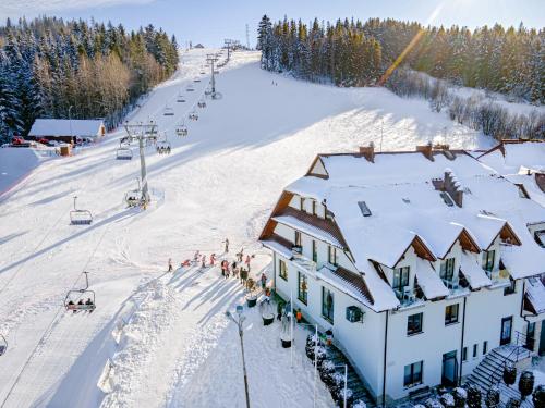 Hotel Kompleks Beskid z basenem i stokiem narciarskim - blisko Babiej Góry