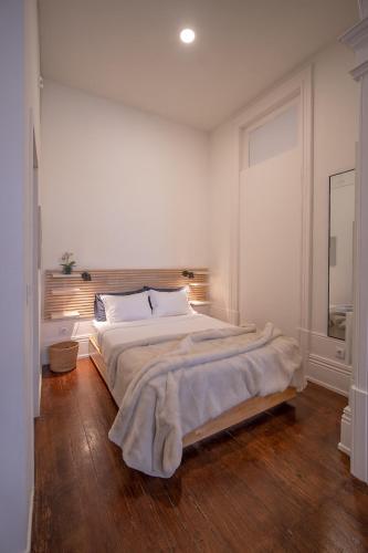 Historic Porto Stay, Classic Details, City Life