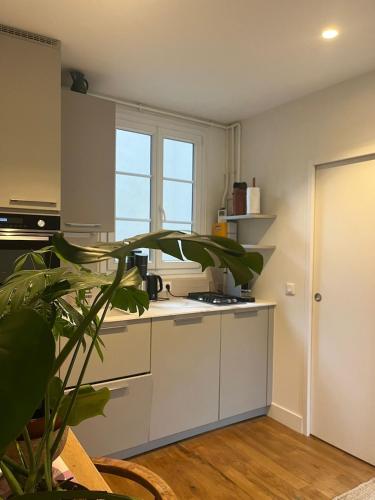 New flat, canal Saint Martin, close to Marais