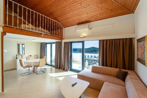Apartments with WiFi Dubrovnik - 25117